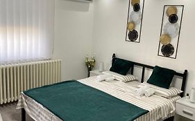 Manirosi 5 Apartment